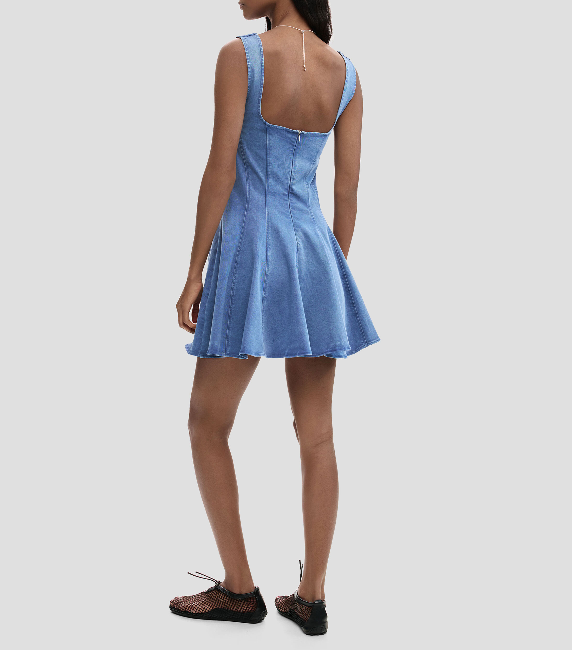 Vestido corto liso Mujer